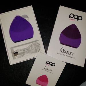 Pop sonic face exfoliator